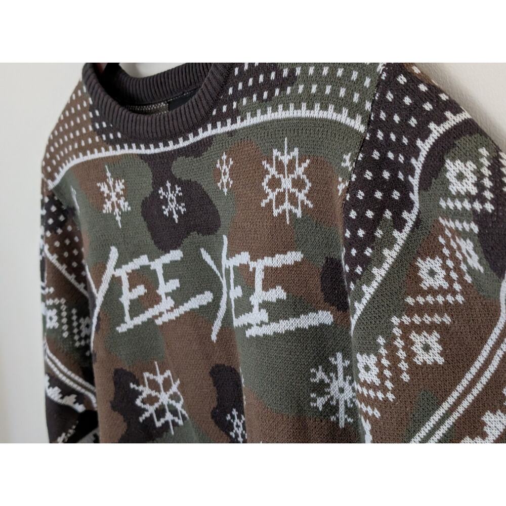 ​NWOT Yee Yee Apparel Camo Holiday Sweater Bundle - Set of 2 - Small - Picture 3 of 13